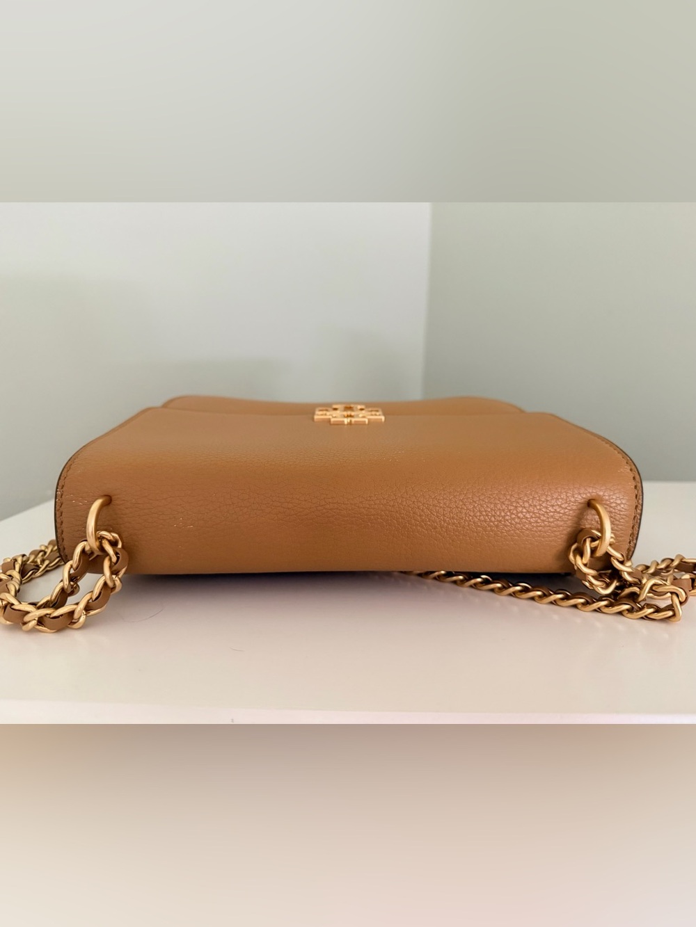 Tory Burch Tan Leather Britten Chain Shoulder Bag with Matching Wallet - Picture 6 of 16